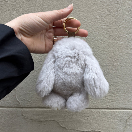 PELSNØGLERING BUNNY 15 CM // LIGHT GREY