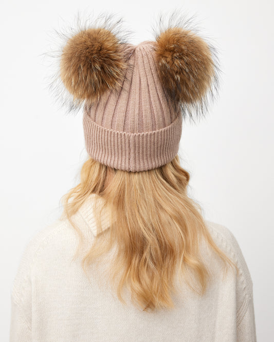 MINNIE PELSHUE // ROSA