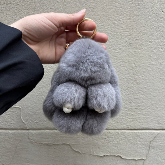 PELSNØGLERING BUNNY 15 CM // IRON GREY