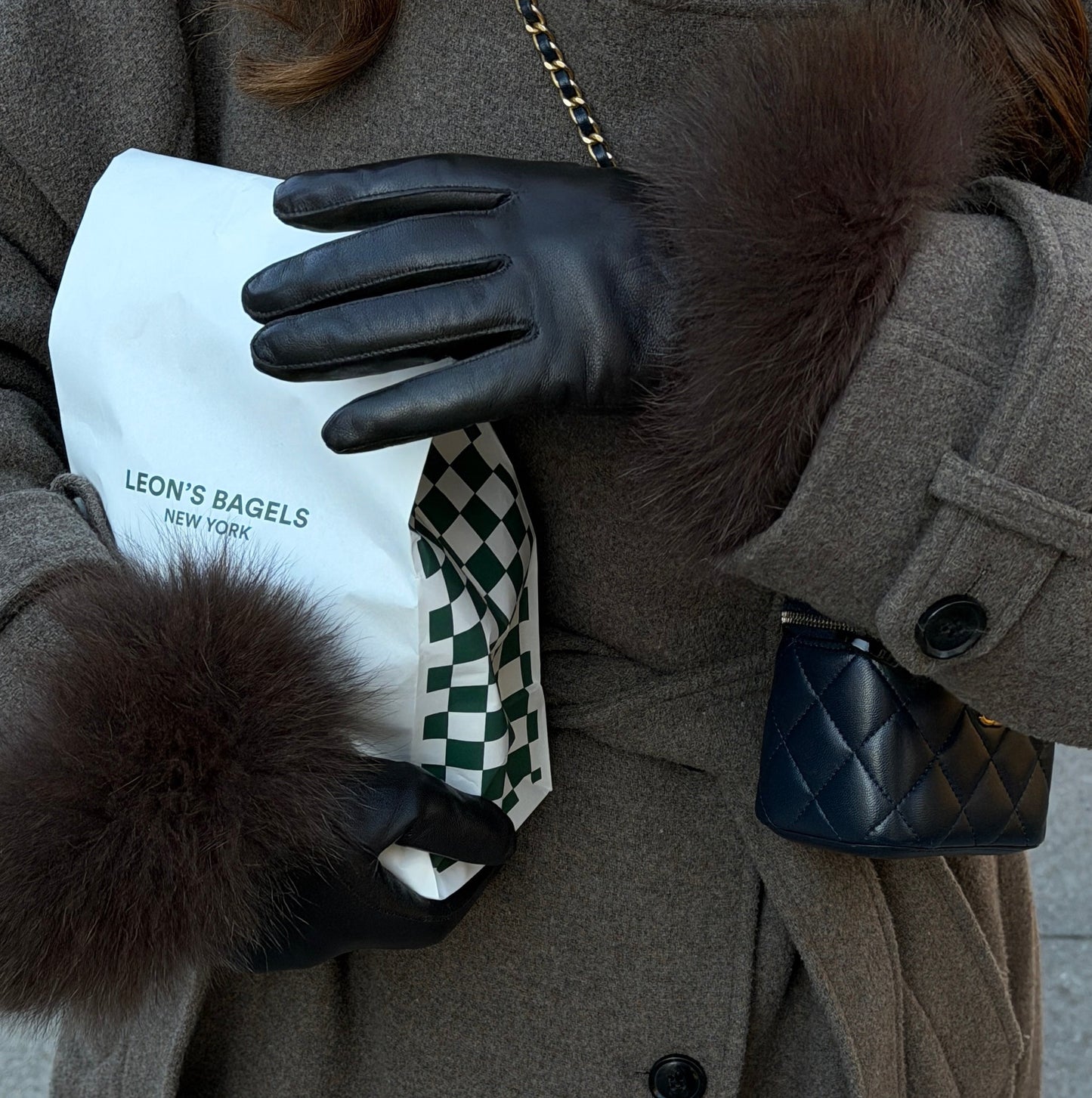 LEATHER GLOVES WITH FUR // DARK BROWN