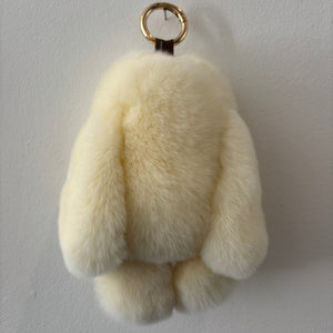 PELSNØGLERING BUNNY (L) // LIGHT YELLOW