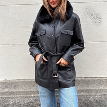 Load image into Gallery viewer, STELLA JACKET // BLACK LEATHER
