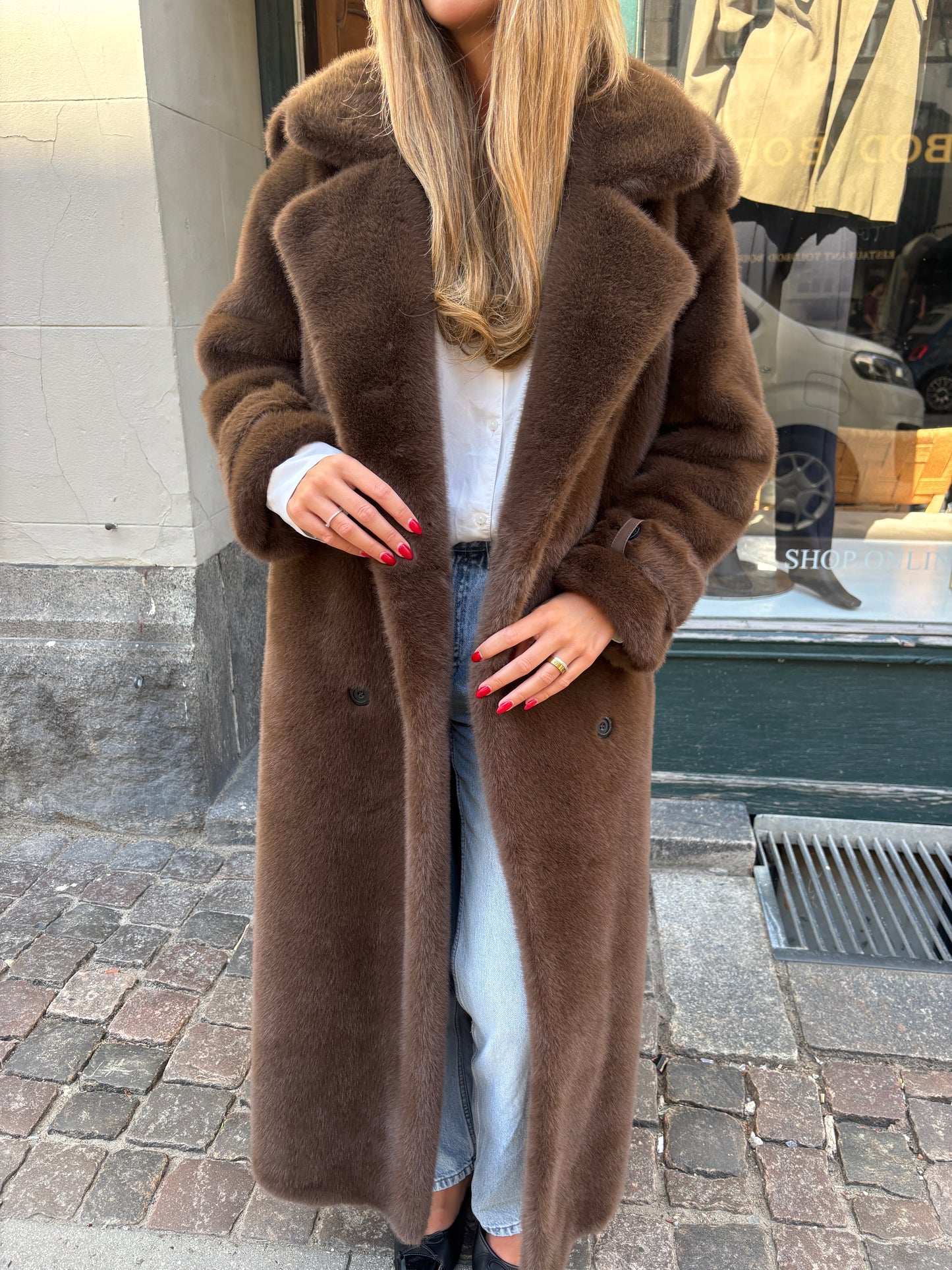 CRAWFORD COAT // DARK BROWN