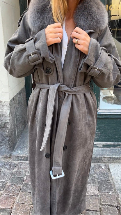 TRENCHCOAT // GREY