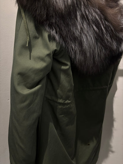 PARKA JACKET // ARMY GREEN