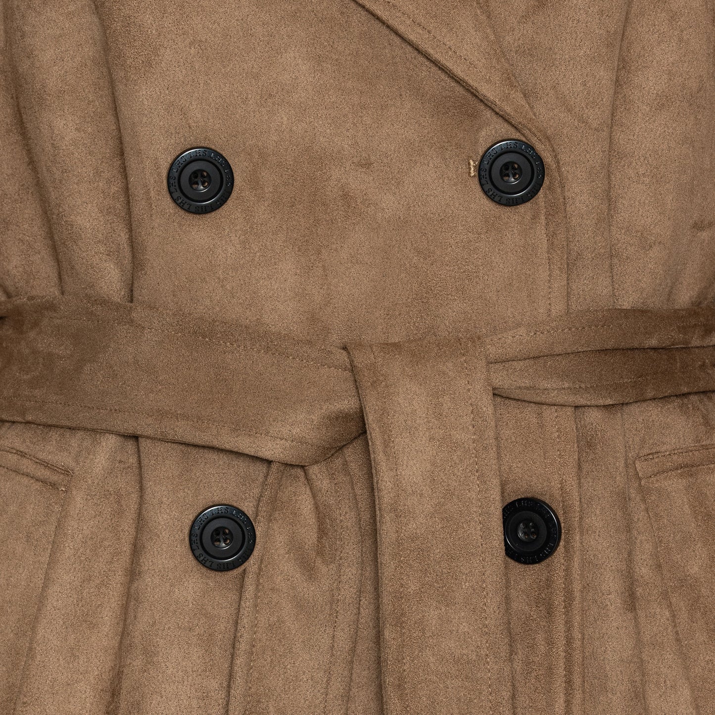 TRENCHCOAT SHORT // WARM SAND