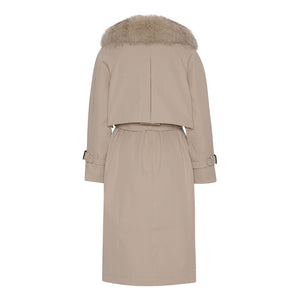 TRENCHCOAT // SAND