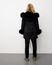 Load image into Gallery viewer, PARKA JAKKE // SORT
