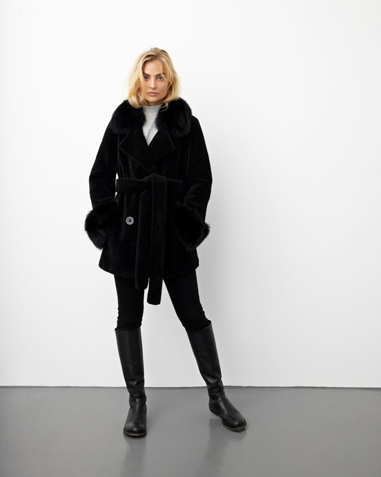 TEDDY SHORT // BLACK