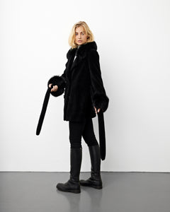 TEDDY SHORT // BLACK