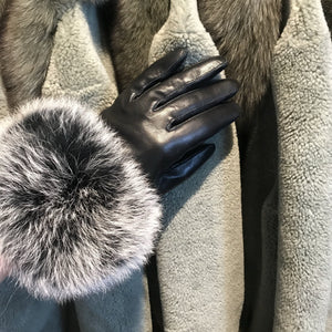 Læderhandsker med ægte pels