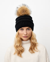 Load image into Gallery viewer, STRIKKET PELSHUE // BLACK
