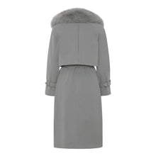 Load image into Gallery viewer, TRENCHCOAT // BLÅGRÅ
