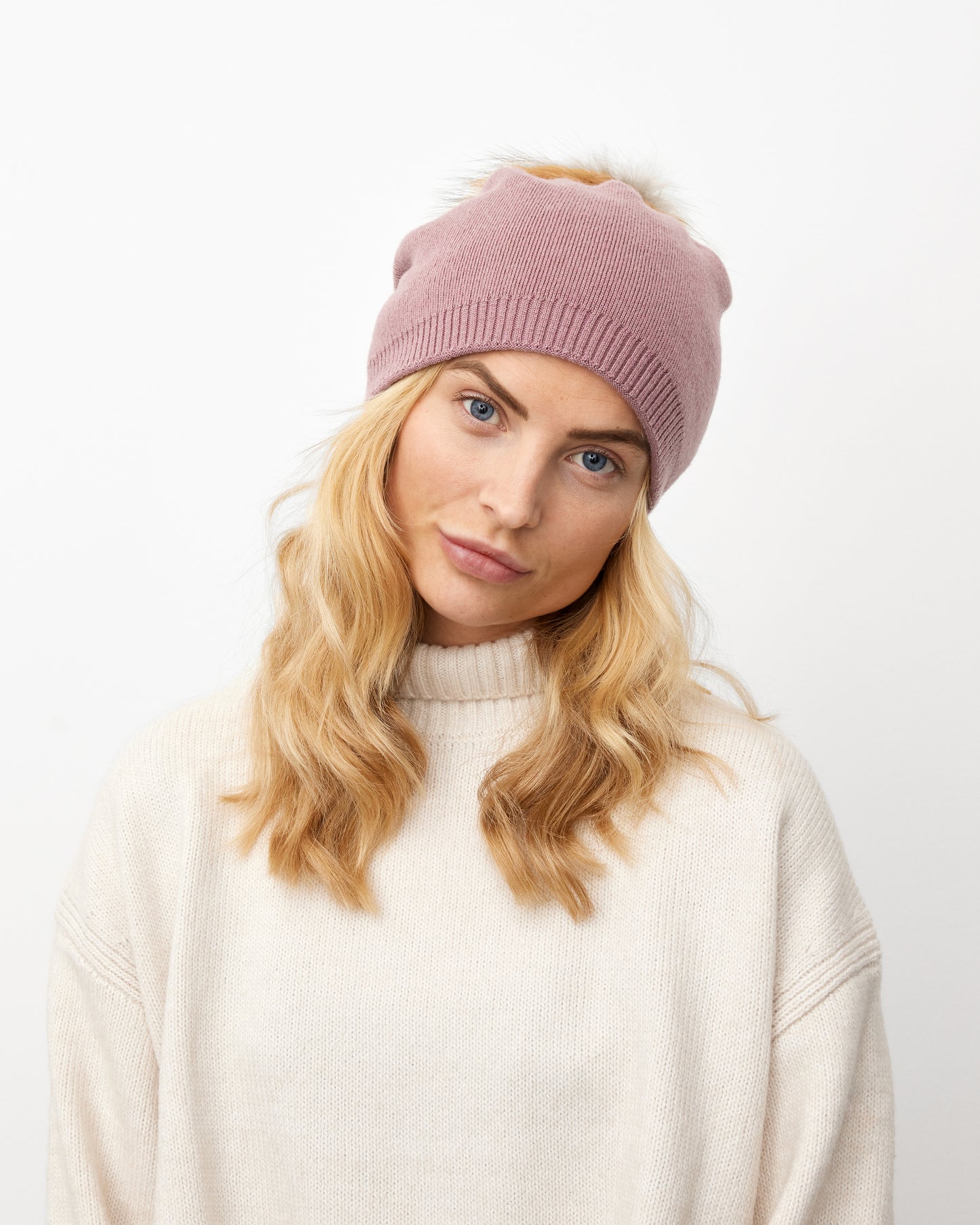 BEANIE PELSHUE // PURPLE