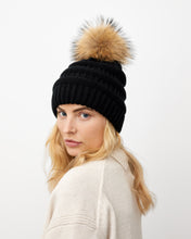 Load image into Gallery viewer, STRIKKET PELSHUE // BLACK
